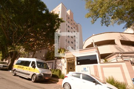 Apartamento para alugar com 50m², 2 quartos e 1 vagaFachada e portaria