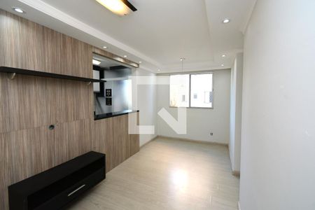 Sala de apartamento para alugar com 2 quartos, 50m² em Jardim Lallo, São Paulo