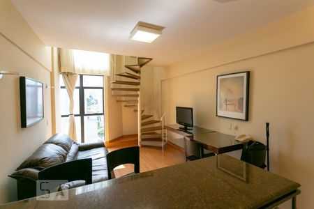 Sala de apartamento para alugar com 1 quarto, 42m² em Savassi, Belo Horizonte