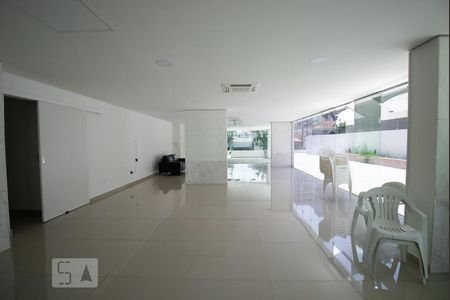 Apartamento para alugar com 108m², 3 quartos e 1 vagaÁrea Comum - Salão de Festas