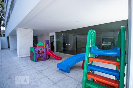 Apartamento para alugar com 108m², 3 quartos e 1 vagaÁrea Comum - Playground