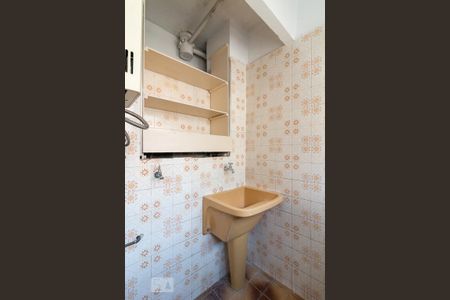 Apartamento para alugar com 62m², 3 quartos e 1 vagaÁrea de serviço