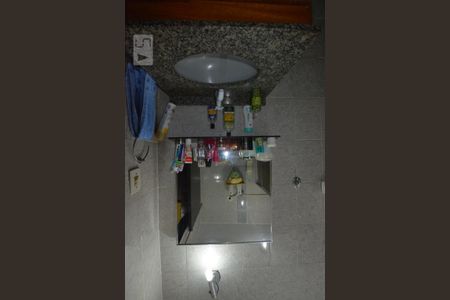 Banheiro Social de apartamento à venda com 1 quarto, 45m² em Vila da Penha, Rio de Janeiro