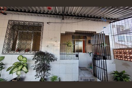 Apartamento para alugar com 45m², 1 quarto e 1 vagaFachada