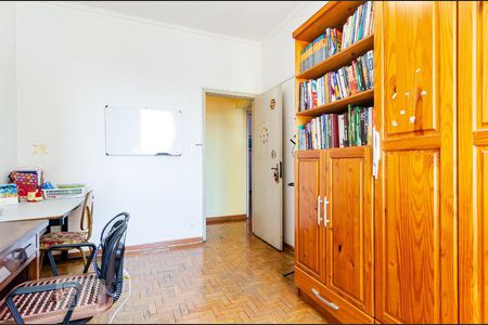 Apartamento à venda com 120m², 3 quartos e 1 vagaQuarto 2