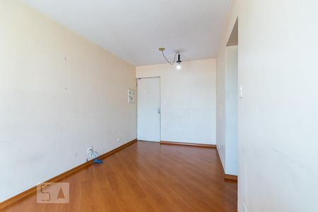 Sala  de apartamento para alugar com 2 quartos, 51m² em Vila Pierina, São Paulo