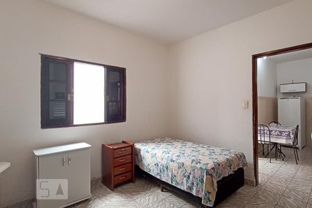 Casa à venda com 200m², 3 quartos e 1 vagaQuarto (Casa 2)