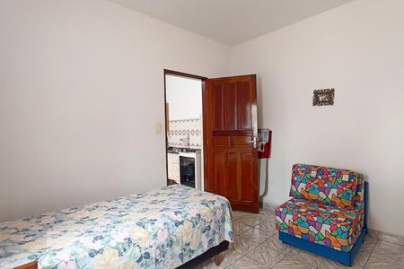 Casa à venda com 200m², 3 quartos e 1 vagaQuarto (Casa 2)