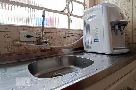 Casa à venda com 200m², 3 quartos e 1 vagaDetalhe cozinha - Pia