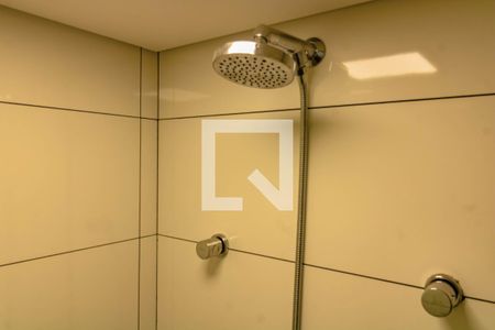 Apartamento à venda com 62m², 2 quartos e 1 vaga Apartamento à venda com 62m², 2 quartos e 1 vagaBanheiro