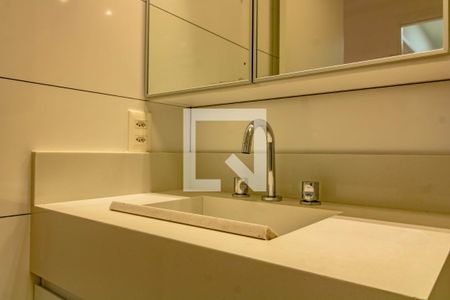 Apartamento à venda com 62m², 2 quartos e 1 vaga Apartamento à venda com 62m², 2 quartos e 1 vagaBanheiro