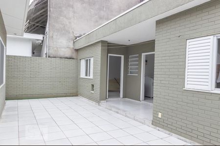 Casa à venda com 243m², 5 quartos e 4 vagasQuintal