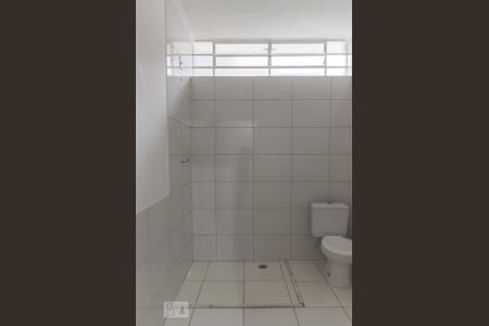 Casa à venda com 243m², 5 quartos e 4 vagasBanheiro