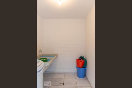 Casa à venda com 243m², 5 quartos e 4 vagasÁrea de Serviço