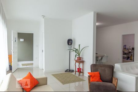 Sala de casa à venda com 5 quartos, 243m² em Jardim do Mar, São Bernardo do Campo