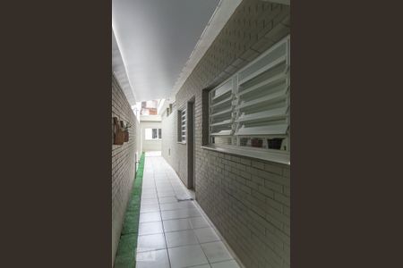 Casa à venda com 243m², 5 quartos e 4 vagasCorredor