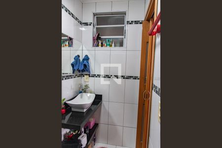 Apartamento à venda com 97m², 3 quartos e 1 vaga Apartamento à venda com 97m², 3 quartos e 1 vagaBanheiro da suíte