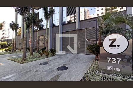 Studio para alugar com 30m², 1 quarto e 1 vaga Studio para alugar com 30m², 1 quarto e 1 vagaFachada