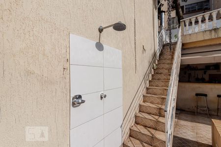 Casa à venda com 550m², 5 quartos e 7 vagasEscadas para Solar
