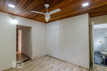 Casa à venda com 550m², 5 quartos e 7 vagasQuarto casa 3