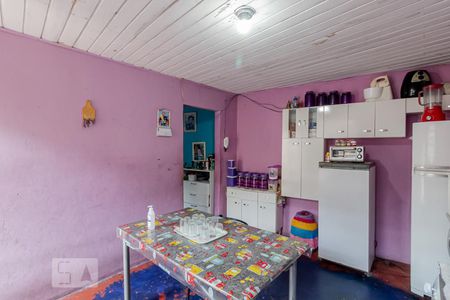 Casa à venda com 550m², 5 quartos e 7 vagasCozinha casa 2 