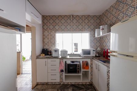 Casa à venda com 550m², 5 quartos e 7 vagasCozinha Casa 3