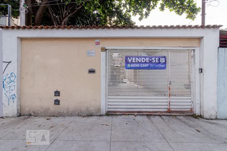 Casa à venda com 550m², 5 quartos e 7 vagasFachada 