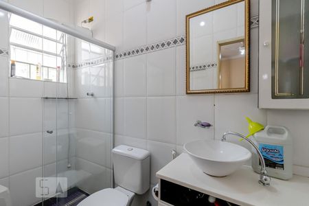 Casa à venda com 550m², 5 quartos e 7 vagasBanheiro da Suíte 2