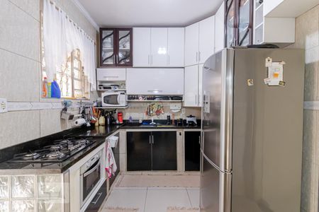 Casa à venda com 550m², 5 quartos e 7 vagasCozinha 