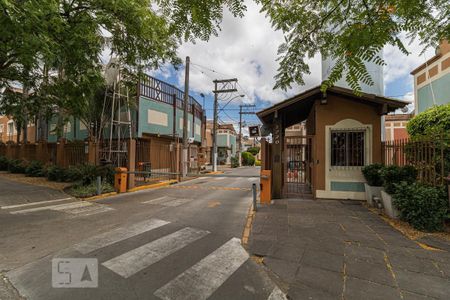 Casa de condomínio para alugar com 86m², 2 quartos e 1 vaga Casa de condomínio para alugar com 86m², 2 quartos e 1 vagaFachada e portaria