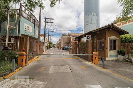 Casa de condomínio para alugar com 86m², 2 quartos e 1 vaga Casa de condomínio para alugar com 86m², 2 quartos e 1 vagaFachada e portaria