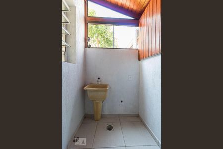 Casa de condomínio para alugar com 86m², 2 quartos e 1 vaga Casa de condomínio para alugar com 86m², 2 quartos e 1 vagaArea de serviço