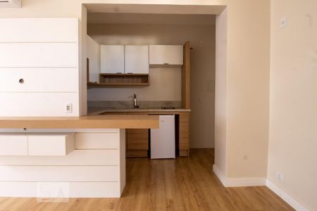 Cozinha de kitnet/studio para alugar com 1 quarto, 30m² em Centro Histórico, Porto Alegre