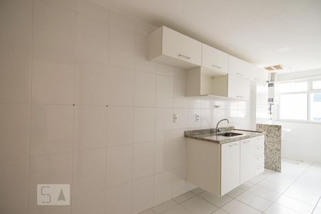 Apartamento à venda com 83m², 3 quartos e 1 vagaCozinha e Área de Serviço