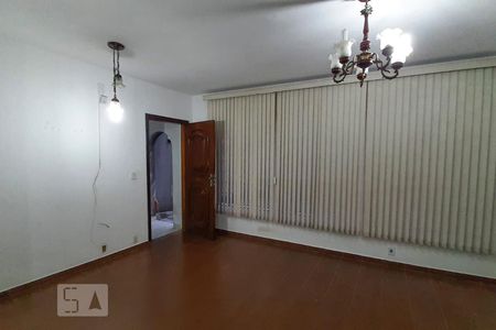 Sala de casa à venda com 3 quartos, 200m² em Jardim Angela (zona Leste), São Paulo