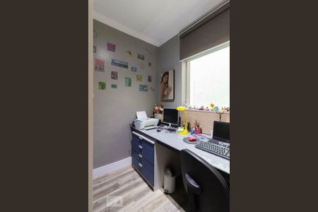 Casa à venda com 500m², 3 quartos e 3 vagasEscritório