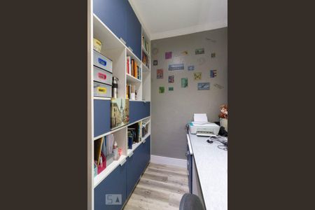 Casa à venda com 500m², 3 quartos e 3 vagasEscritório