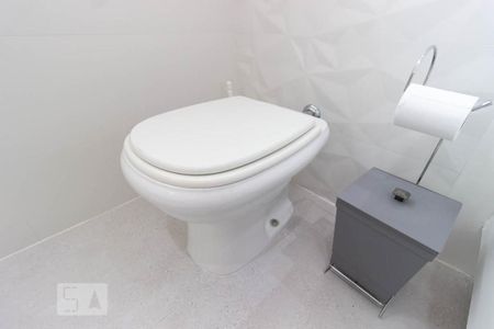 Casa à venda com 500m², 3 quartos e 3 vagasBanheiro Suíte 1