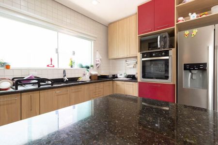 Casa à venda com 500m², 3 quartos e 3 vagasCozinha