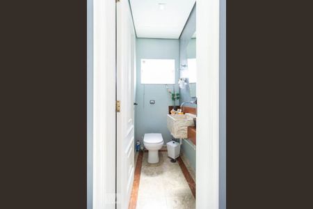 Casa à venda com 500m², 3 quartos e 3 vagasLavabo 1