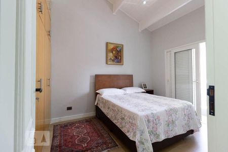 Casa à venda com 500m², 3 quartos e 3 vagasSuíte 2