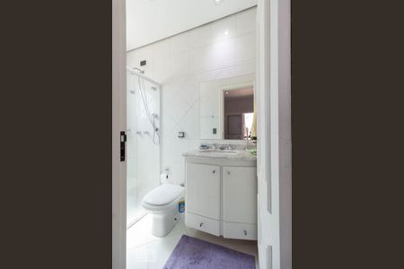 Casa à venda com 500m², 3 quartos e 3 vagasBanheiro Suíte 3