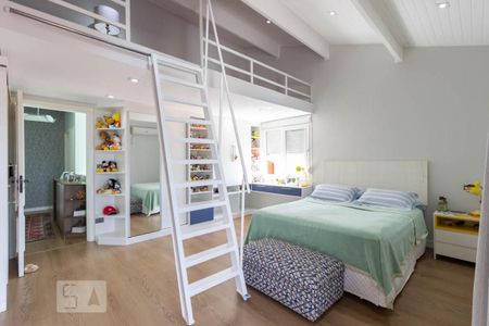 Casa à venda com 500m², 3 quartos e 3 vagasSuíte 1