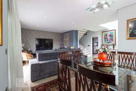 Sala 1 de casa à venda com 3 quartos, 500m² em Jardim Leonor Mendes de Barros, São Paulo