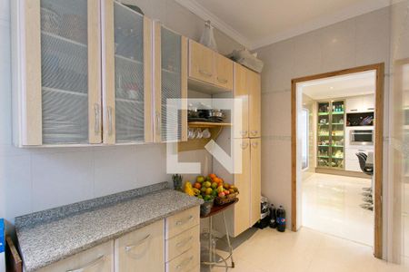 Casa à venda com 458m², 4 quartos e 10 vagasDespensa