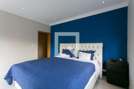 Casa à venda com 458m², 4 quartos e 10 vagasSuíte 1