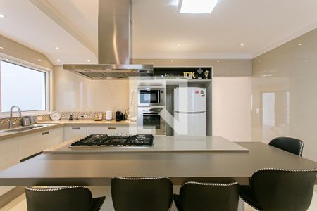 Casa à venda com 458m², 4 quartos e 10 vagasCozinha