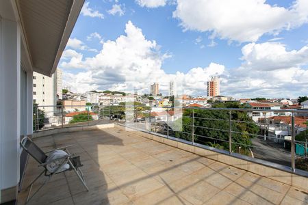 Casa à venda com 458m², 4 quartos e 10 vagasVaranda do Sótão