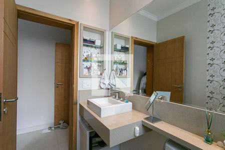 Casa à venda com 458m², 4 quartos e 10 vagasBanheiro da Suíte 4