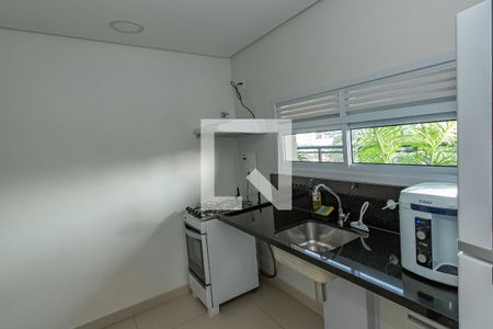 Apartamento para alugar com 35m², 1 quarto e 1 vaga Apartamento para alugar com 35m², 1 quarto e 1 vagaÁrea comum - Cozinha Salão de festas